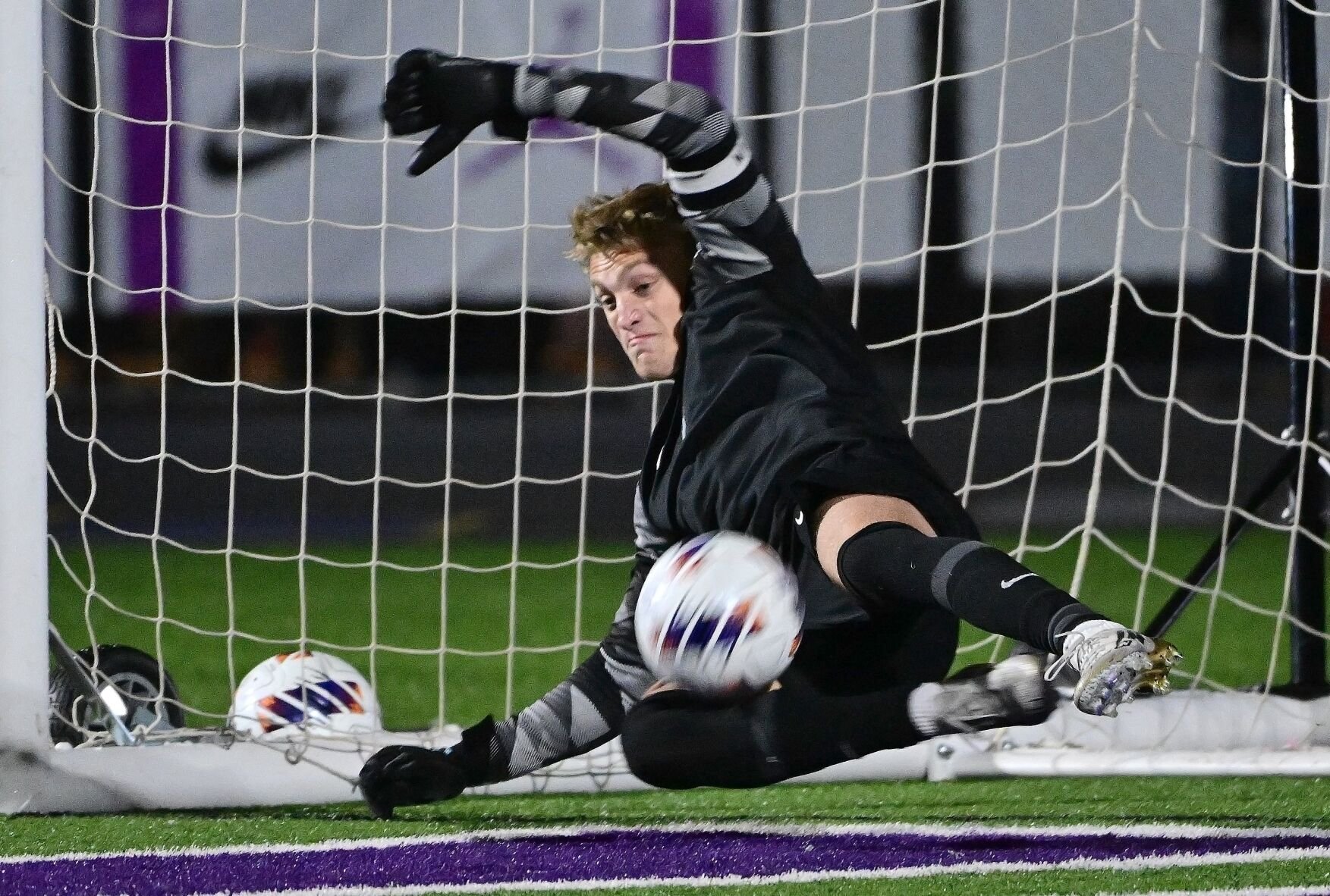 Waterloo vs Chatham Glenwood